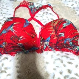 Victoria Secrets Bra